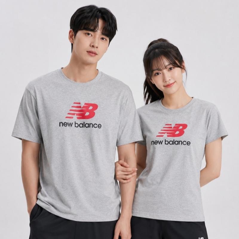 New Balance Men S aThleTicS Logo ShorT Sleeve T ShirT Grey mT51500 Ahh