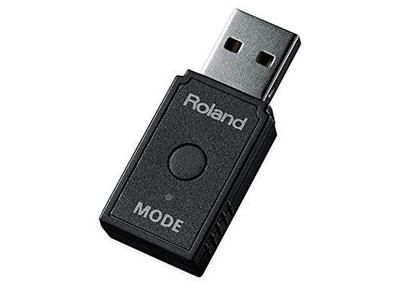 Roland Wireless MIDI dongle, který se připojuje k Roland/WM-1D Windows/Mac/iOS
