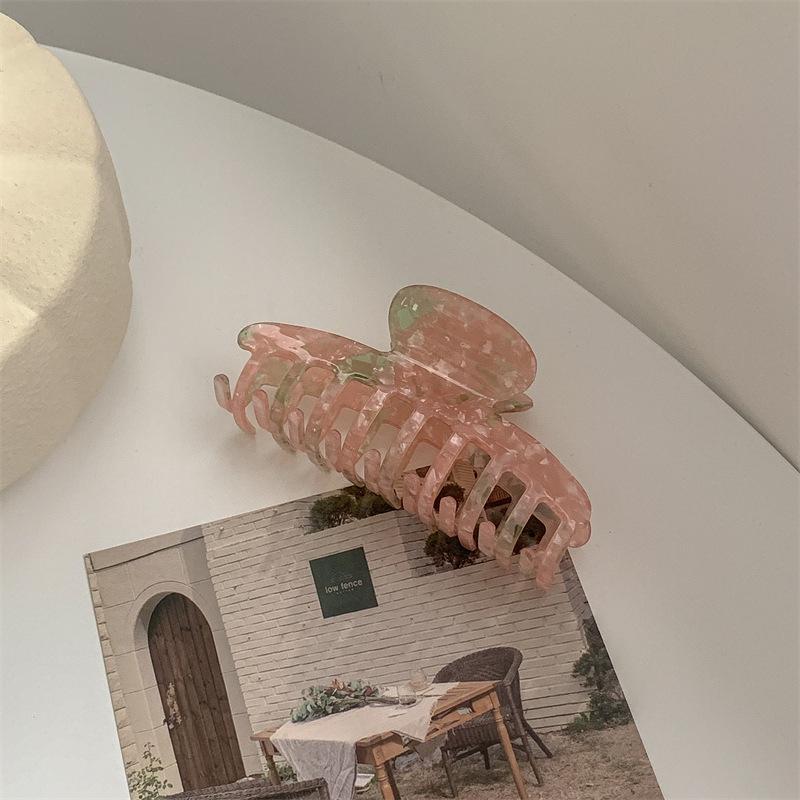 Korean Imitation Acetate High-End Shark Hair Clip - Elegant Hair Accessory for Stylish Looks