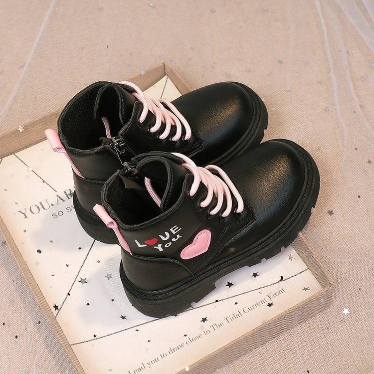 Модные ботинки для девочек на плоской подошве нескользящие одинарные с низкой боковой молнией зимние уличные водонепроницаемые кожаные ботинки для девочек сандалии женские 26 Insole 16cm 3879₽