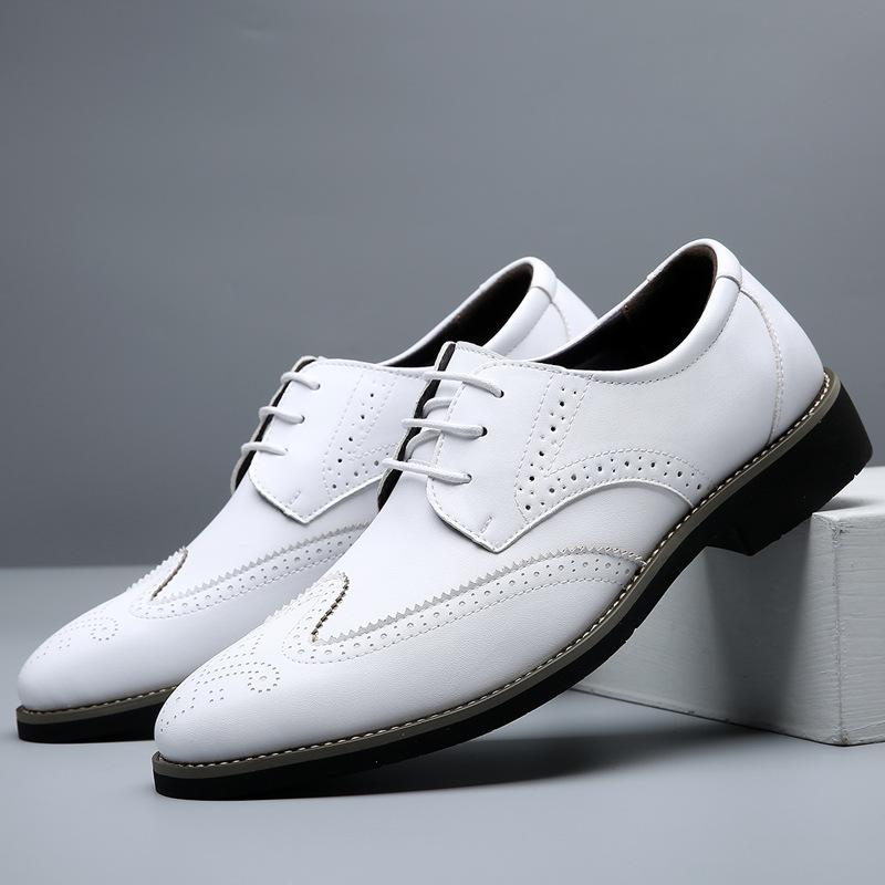New Leisure Men Carve Designs Shoes Brock Fashion Business Casual Men Leather Cross-Border Size 38-48 Dress Shoes Men Sneakers