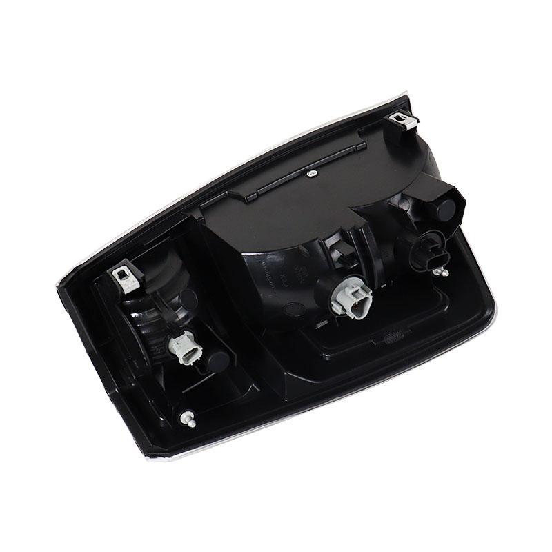 81560-04200 81550-04210 For Toyota Tacoma 2016-2025 Rear Halogen Tail Light Signal Lamp Warning Brake Light Car Light Assembly