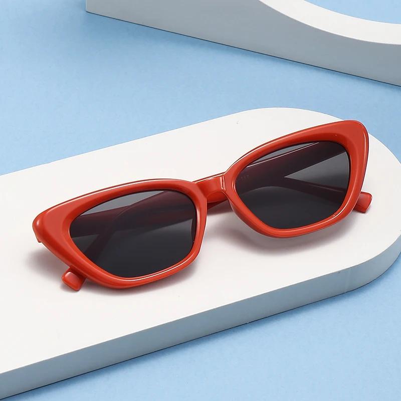 New Vintage Cat Eye Sunglasses Woman Retro Shades Black Sun Glasses Female Fashion Small Frame Mirror Square