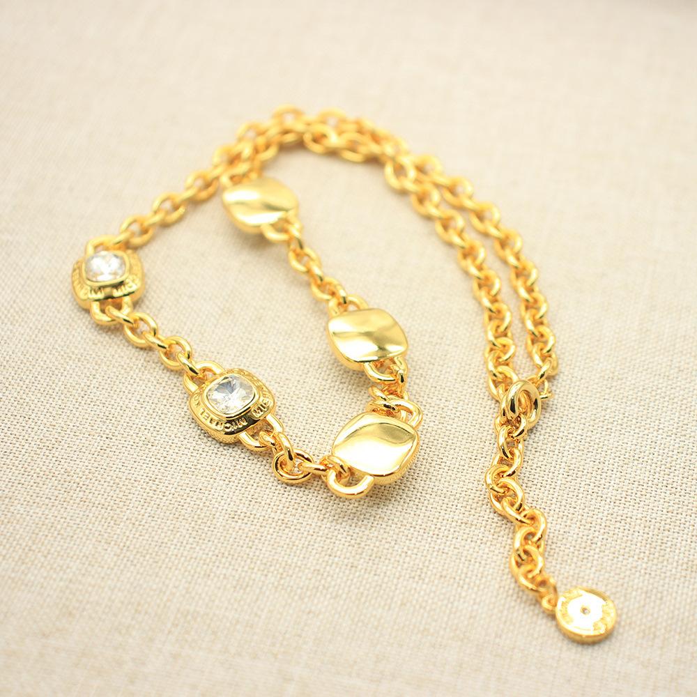 Designschmuck Damen High-End Halskettenzubehör Damen Mk Kupferplattiert Echtgold Schlüsselbeinkette Armband Set