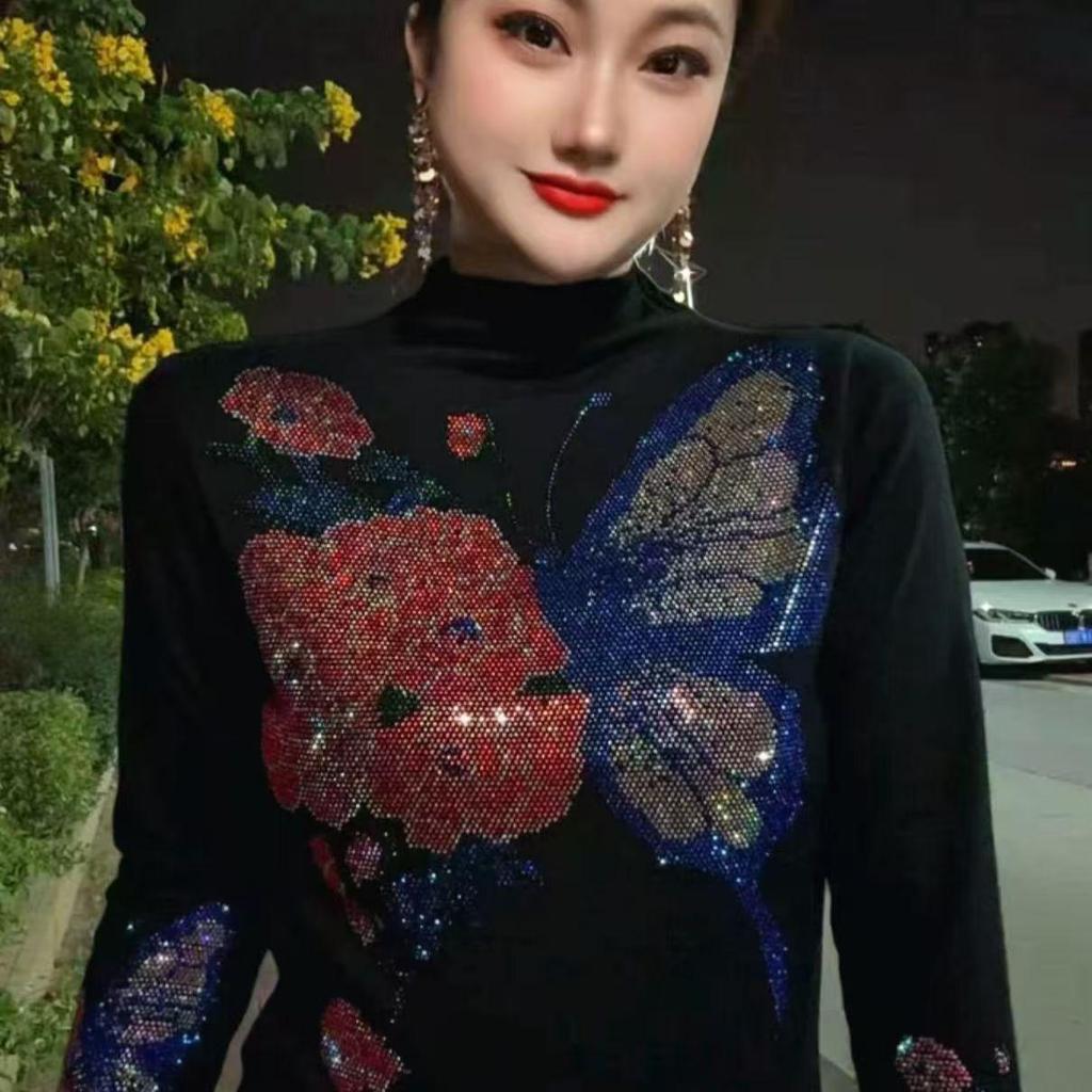 Elegant Fleece Butterfly Turtleneck with Rhinestones - Warm and Versatile for Autumn/Winter Moms