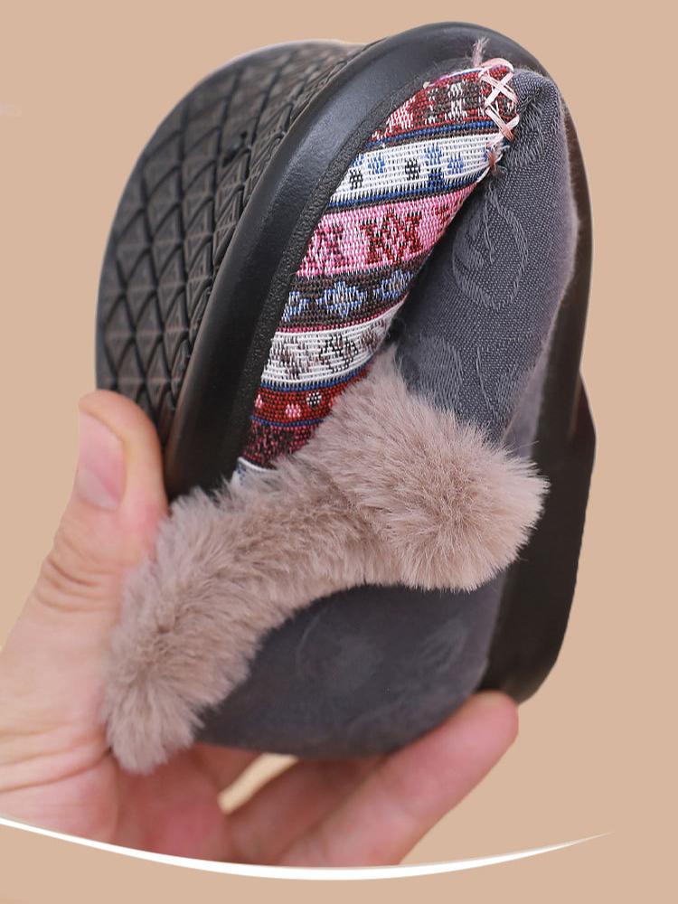 Women's Chinese Style Embroidered Winter Warm Slip On Shoes Vintage Ethnic Style Fleece Lined Flat Non Slip Mom Shoes