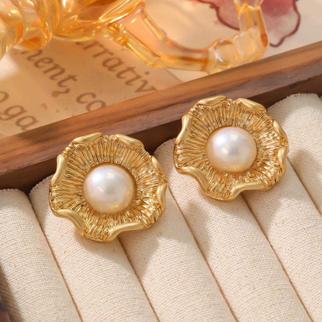 

Высококачественные винтажные жемчужные серьги с геометрическим ретро-французским цветочным сплавом