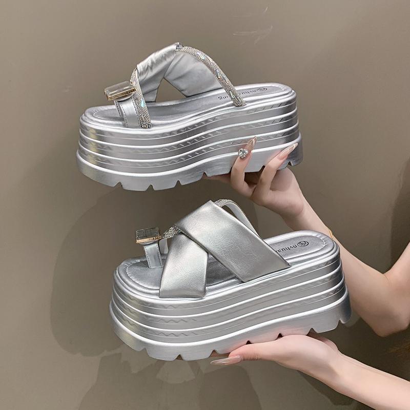 Fashion 8CM Roman Bling Crystal Slippers Women Summer New Fashion Sequins High Platform Open Toe Beach Slippers Leather Sandals Slide