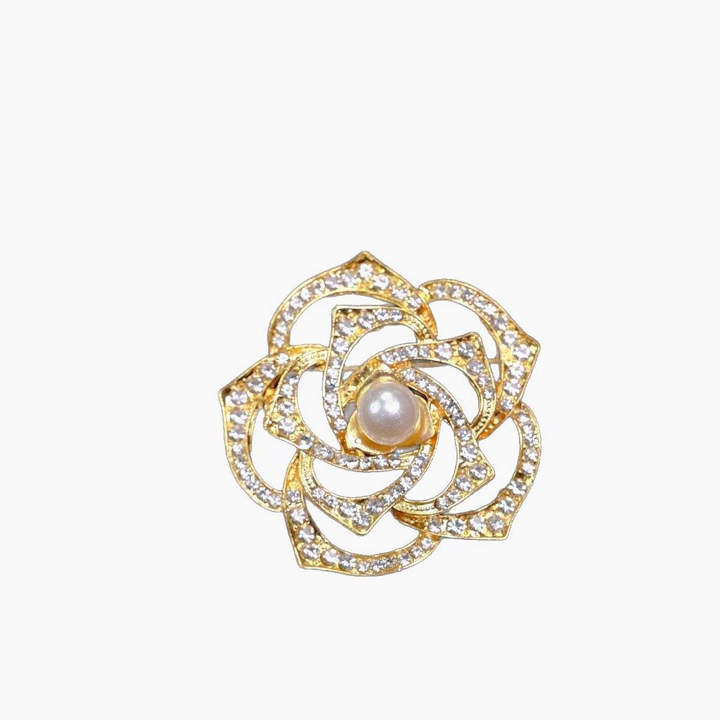 Korean Vintage Rhinestone Pearl Rose Brooch, High-End Scarf Buckle, Versatile Alloy Corsage in Little Fragrant Style