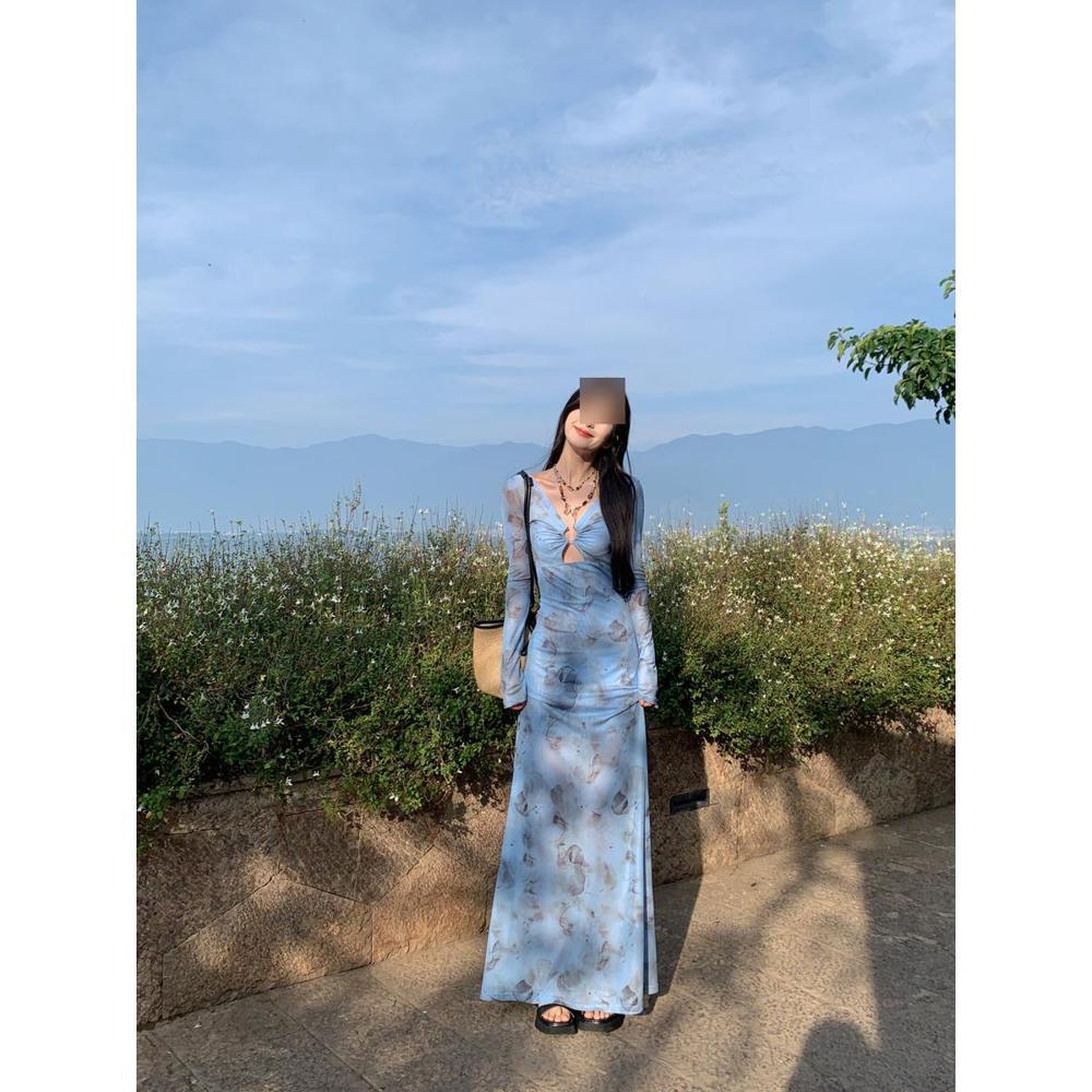 Blue tie-dye long-sleeved dress for women's summer new fashion long dress, hot body, hip-wrapped fishtail dress