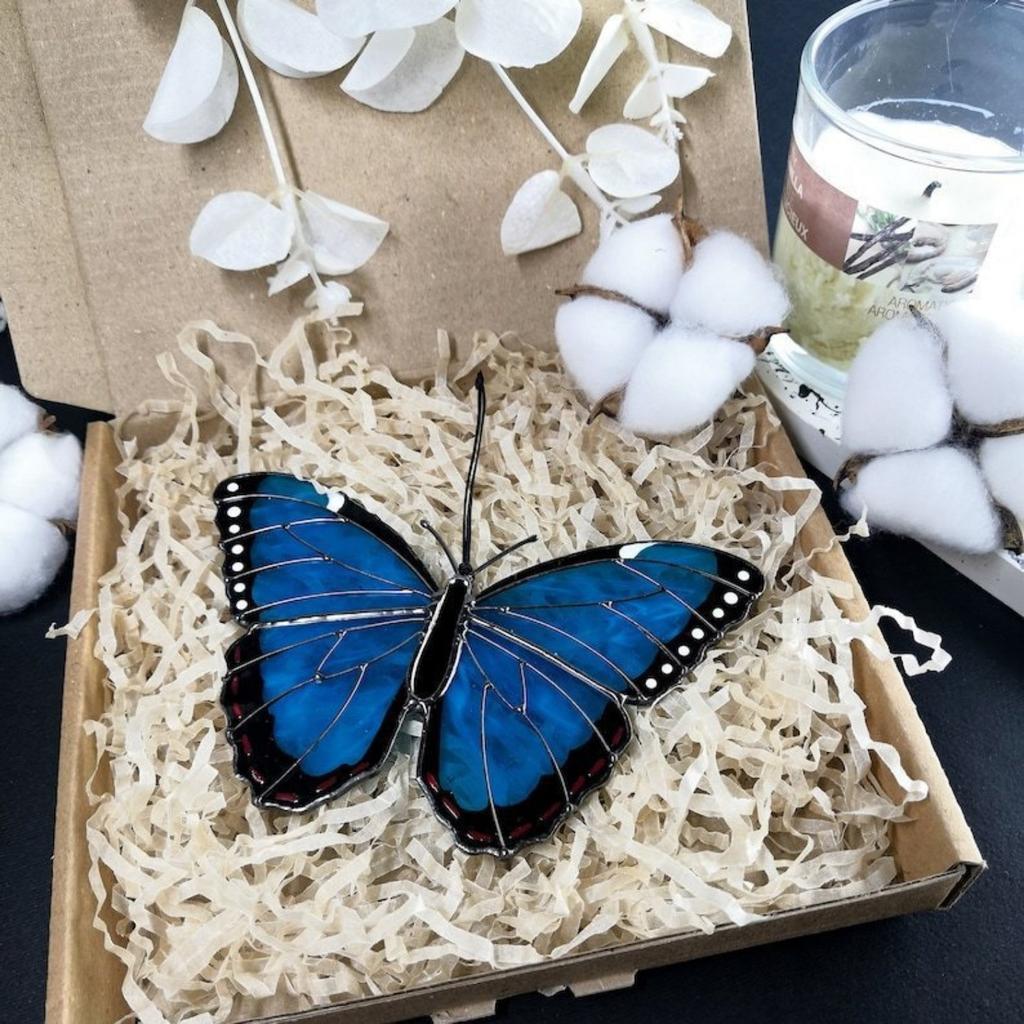 Acrylic Butterfly Light Catcher Pendants Butterfly Hanging Suncatcher, Home Balcony Living Room Hanging Decorations, Outdoor Patio Butterfly Decor