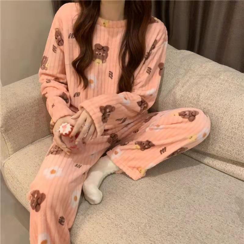 Women's Winter Coral Fleece Pajama Set - Thick, Warm, Round Neck, Mid-Length Casual Homewear