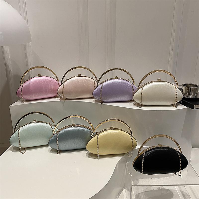 Designer Shell Shape Clutch Bag with Metallic Closure Chain Dinner Purse Women Evening Party Leather Shoulder Crossbody Handbags
