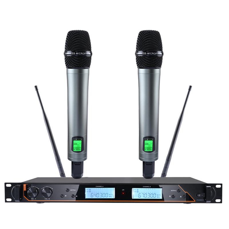 Two-Way Wireless KTV Microphone with True UHF Receiver and Infrared Frequency Matching