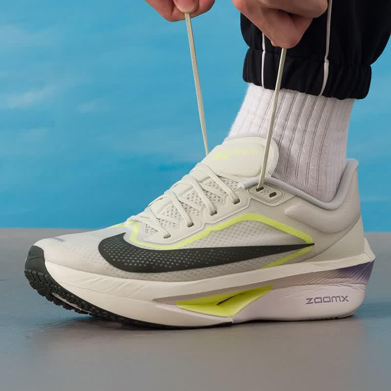 Nike Pánské silniční běžecké boty FLY 6