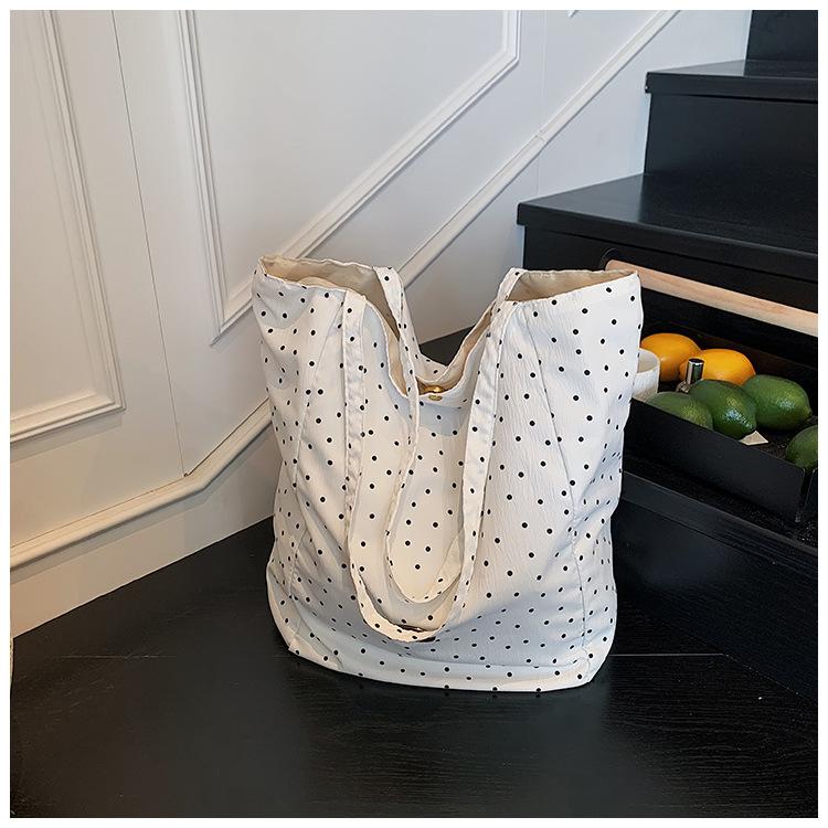Canvas Bag Women's Large-capacity New Summer Versatile Casual Shoulder Bag College Student Class Tote Bag