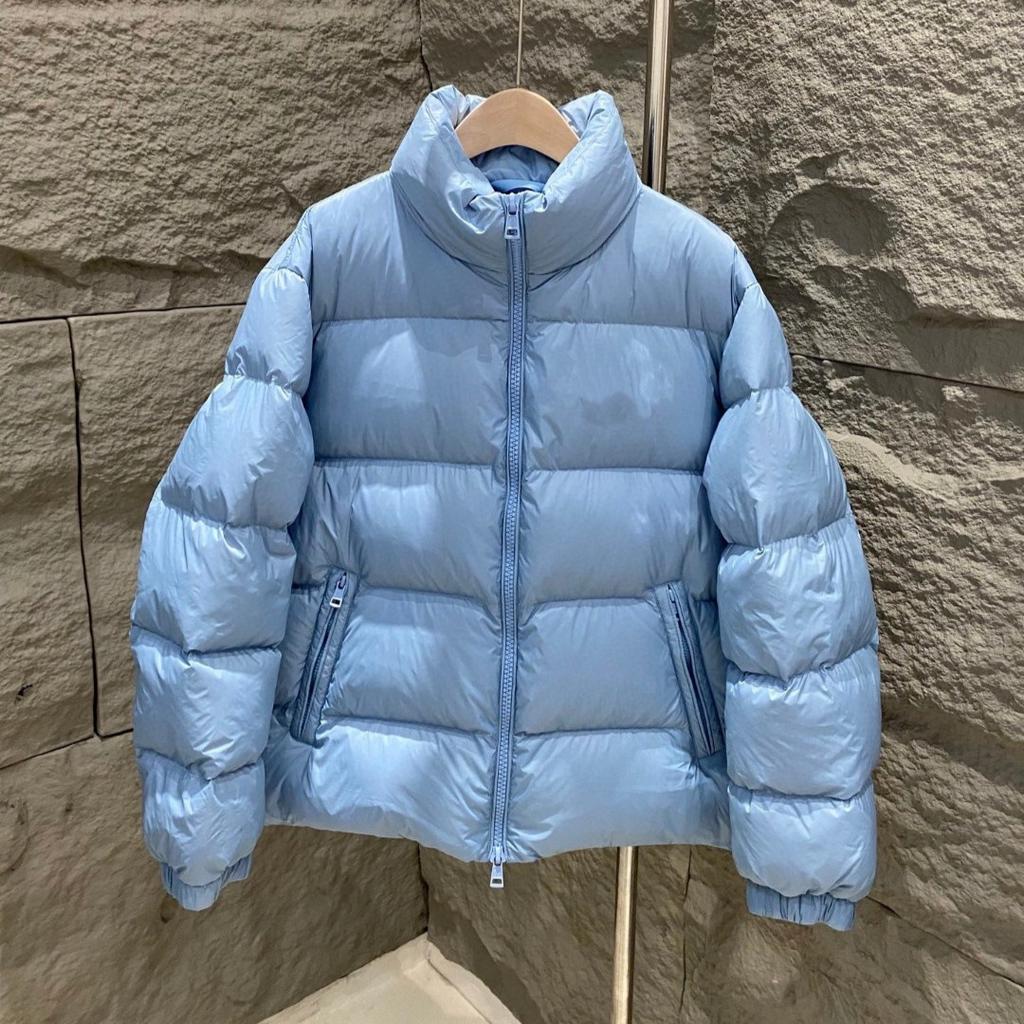 Cabinet quality! The new M family male and female couples thickened loose stand-up collar feather bread clothes white duck down