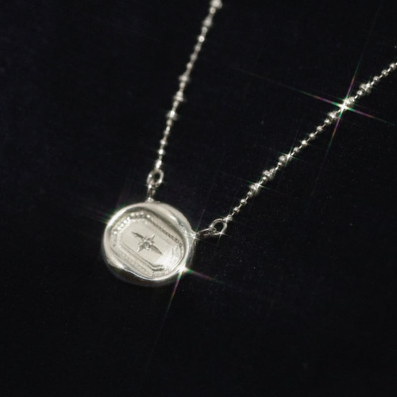 tomorrowobject trace in daily universe necklace. twinkle setting