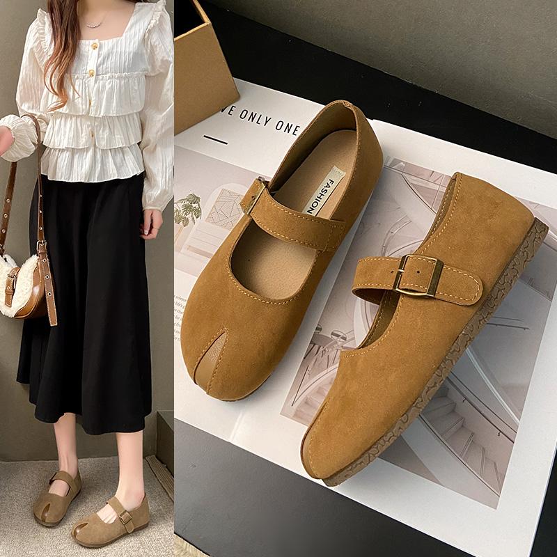 Fashion 2025 New Women Flats Loafers Brand Fashion Sandals Autumn Casual Walking Soft Sole Shoes Trend Comfortable Shoes