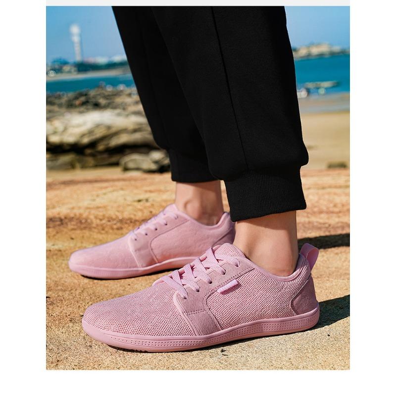 New Outdoor Men's Comfort and Women's Walking Shoes, Wide-toe Shoes, Breathable Soft-soled Couple's Flying Woven Sports Shoes