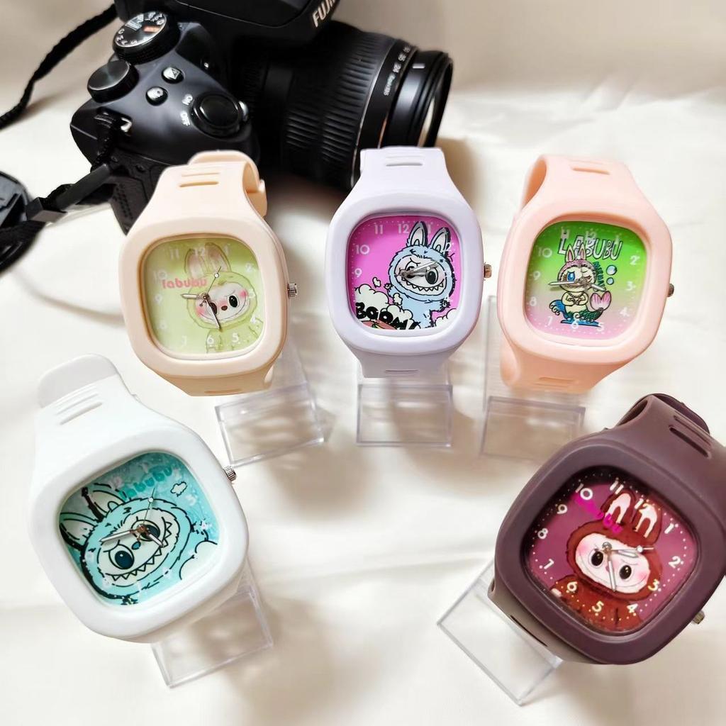 Niedliche quadratische Silikon-Quarz-Studenten-Modeuhren für Jungen und Mädchen