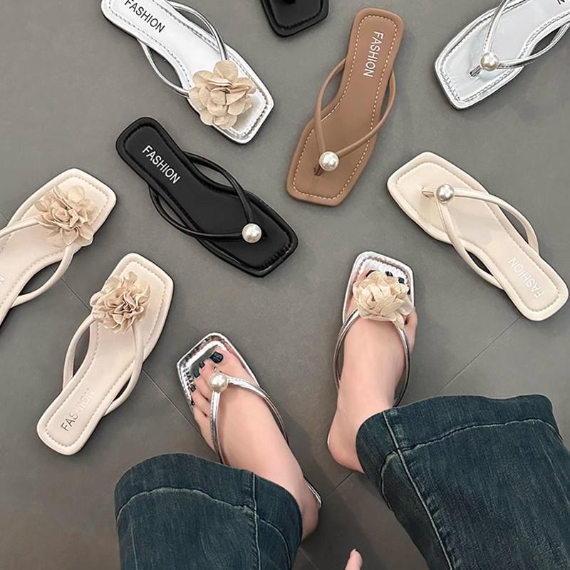 New Seaside Beach Shoes Korean Version of Women's Summer Fashion Flat Bottom Simple Solid Color Pearl Toe Flip-flops Shoes Versatile