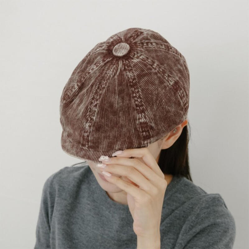 Women's and Men's Short-Brimmed Newsboy Cap