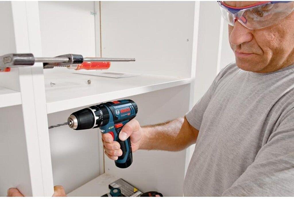 Ударный шуруповёрт Bosch GSB 12V-15 Professional2x 2.0 Ah + Зарядное устройство Набор принадлежностей + +Koffer