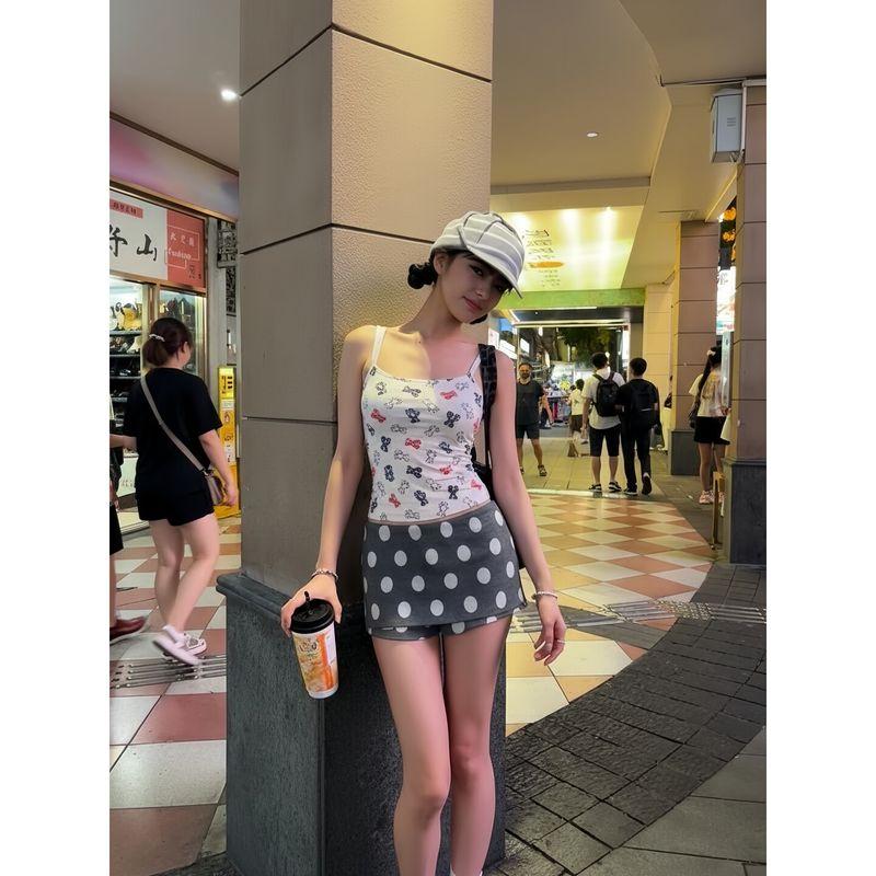 

[in Stock] Autumn and Winter Trendy Minimalist Polka Dot Gray Short Skirt Pants Retro Slim Fit Flattering Skirt for Women Skirt S