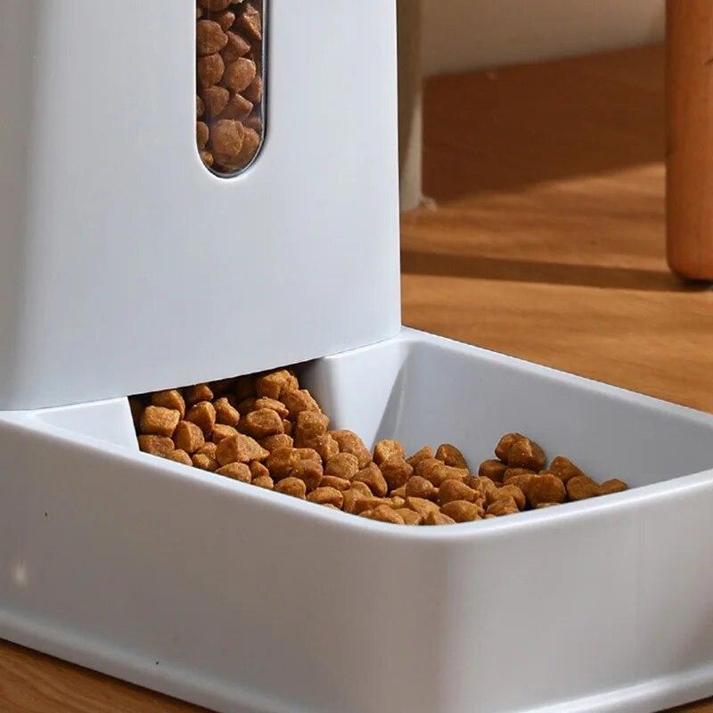 Large Capacity Pet Feeder Automatic Cat Dog Water Dispenser Puppy Kitten Drinking Water Container Dog Feeding Bowl Pet Supplies