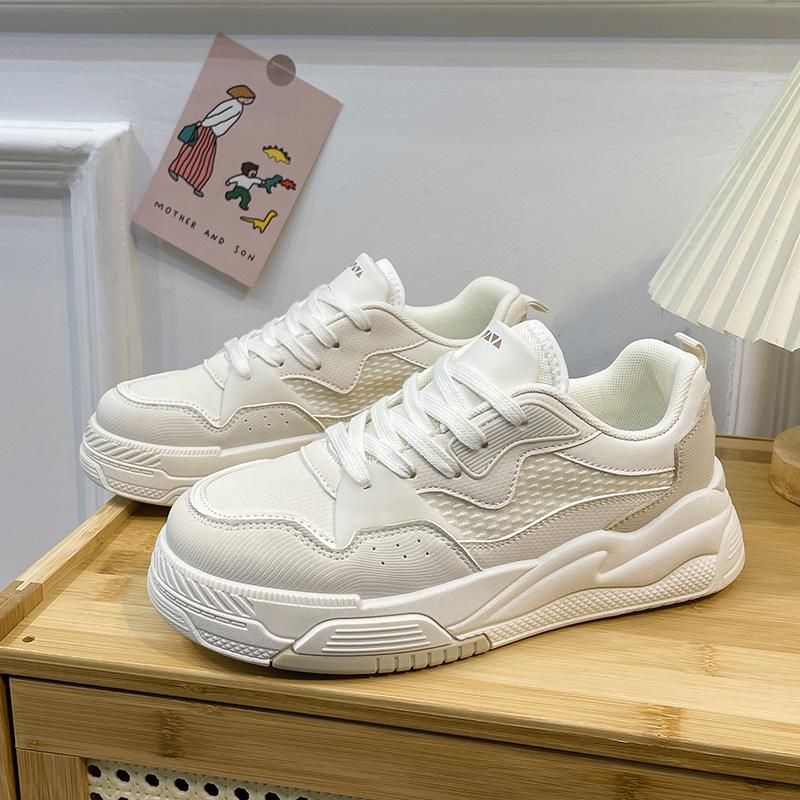 

Маленькие белые туфли 2025 весна новая женская обувь платформа универсальные кеды чувство дизайна жемчужное лицо инс модная обувь повседневная обувь 35