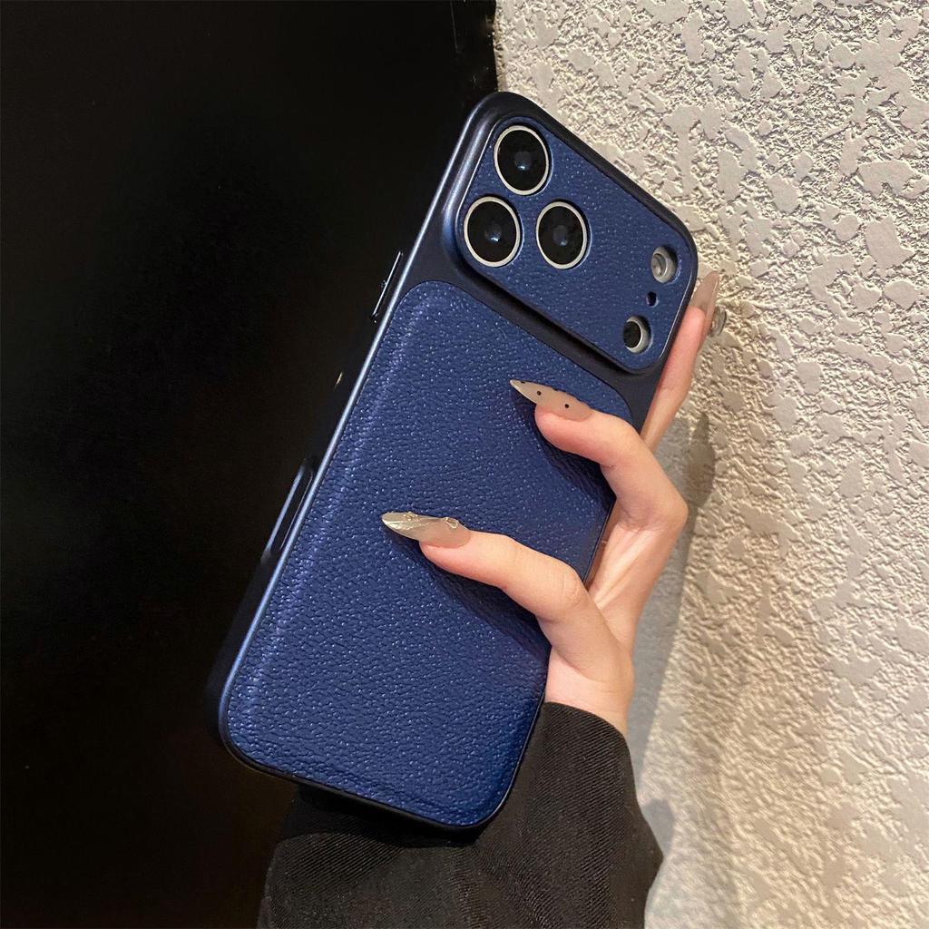 Apple 17promax Leather Texture Full Coverage Phone Case, Compatible with 17 Large Windows (16/15/14 Models).