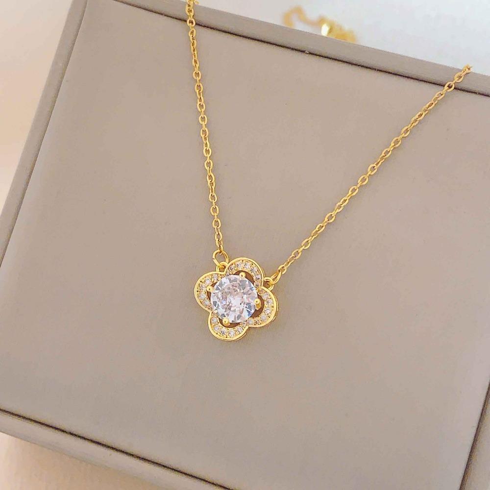 Necklace Women Do Not Fade Summer Small Cute Temperament Titanium Steel Necklace Versatile High-end Jewelry Simple Collarbone Chain