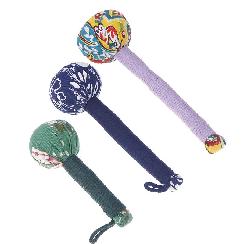 Entspannen Klopf Massage Werkzeug Wermut Kräuter Füllung Bequem Percussion Massager Hammer Kräuter Medizin Akupunkturpunkt