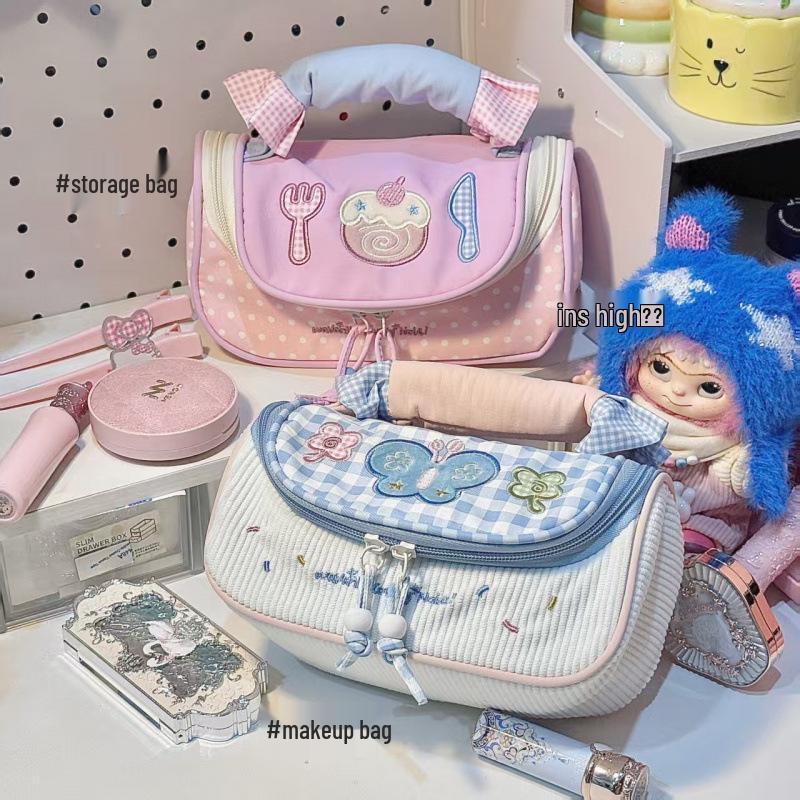 Chic Pencil Case for Girls: Spacious, Stylish for School, Available in Boys' Design, High-Quality New Pen Box