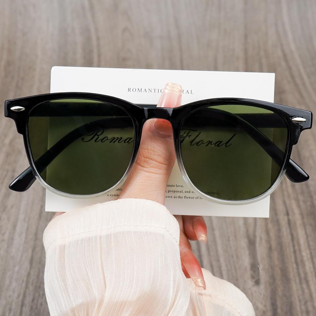 Round Frame Fashion Sunglasses Fit In Photography And Daily Ideal Choice For Giving Gifts Perfect For Decoration Women Men