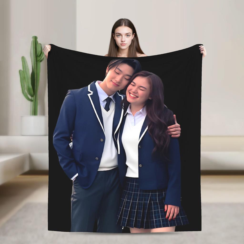 Xo Kitty Poster Blankets Adults Flannel Bedding Throws For Bedroom Super Soft Custom Quality Bedspread Gift