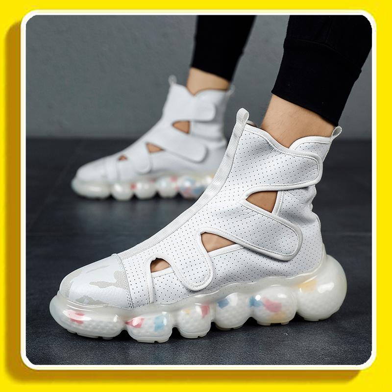 Fashion Summer Sandals Men Breathable Handmade Outdoor Beach Sandals Leather Male Shoes Luxury Design Catwalk Fashion Hiking Slippers