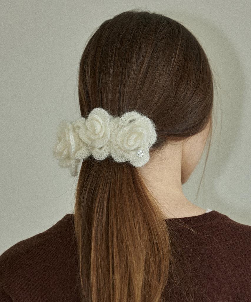 Slowslowly Camellia Handmade Crochet Mohair Knit Big Hairpin _ 4 Colors