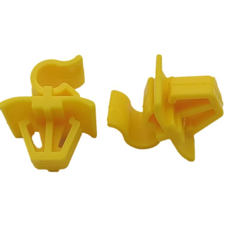 

Клипса фиксатора капота Volkswagen Sagitar/Bora Kansen