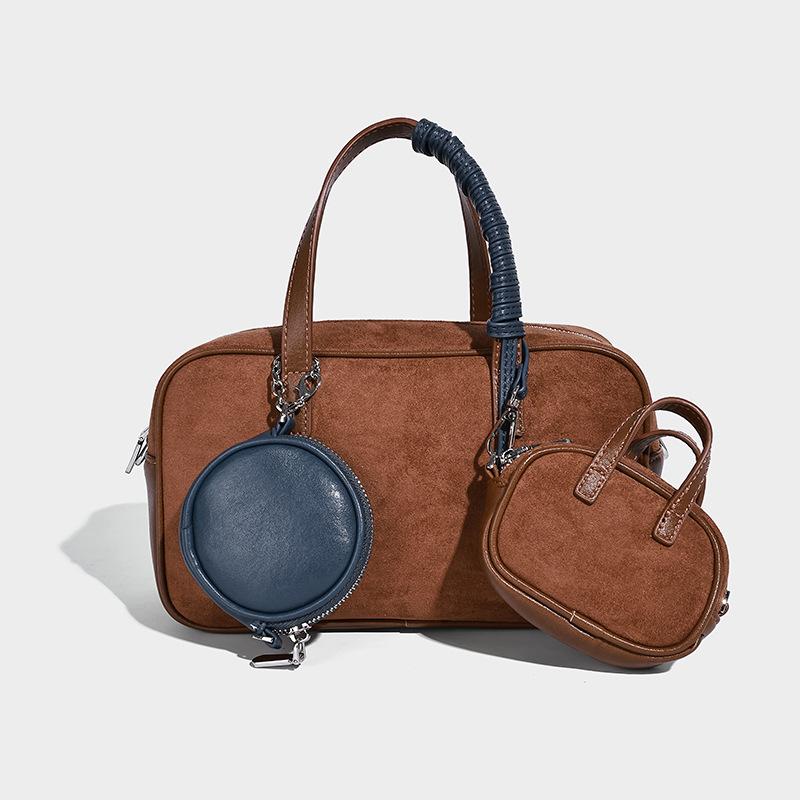 2025 New Fashion Commuting Handbag, Niche High-End Large Capacity Shoulder Crossbody Boston Pillow Bag