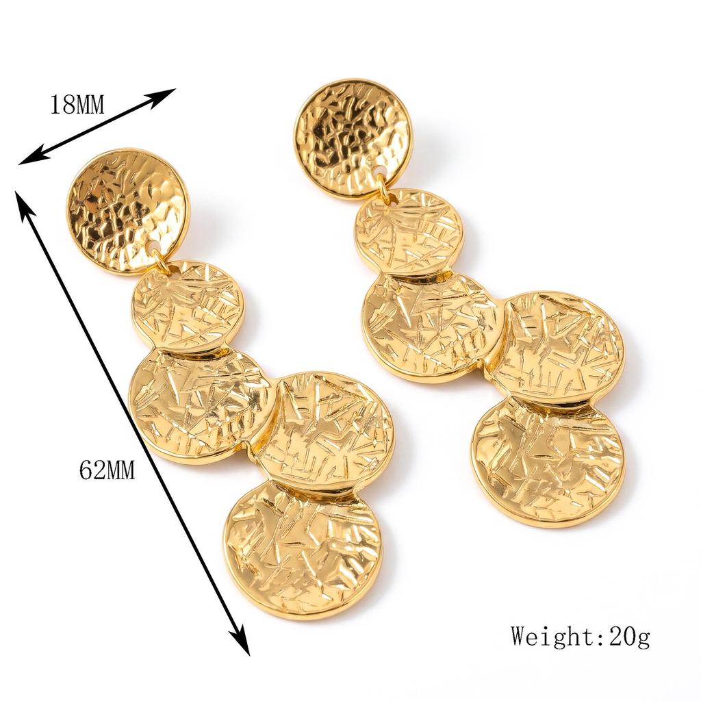 Mehrschichtige Hämmered-Scheibenohrringe aus Edelstahl, 18 Karat vergoldet - Nischen-Retro-Stil