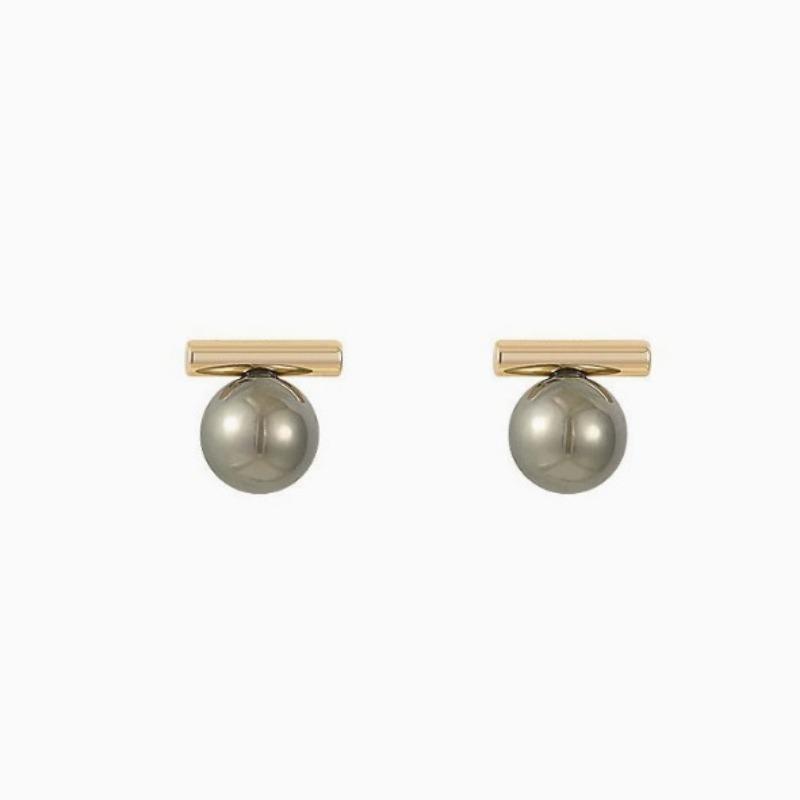 Vintage Brown Imitation Pearl Stud Earrings For Women Elegant Round Bead Temperament Earrings Jewelry Daily Wear Accessories