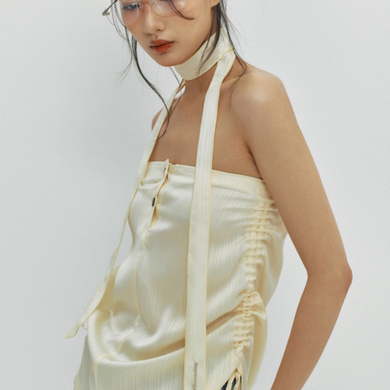 

MEENDERI SATIN LOGO SCARF - LEMON FREE