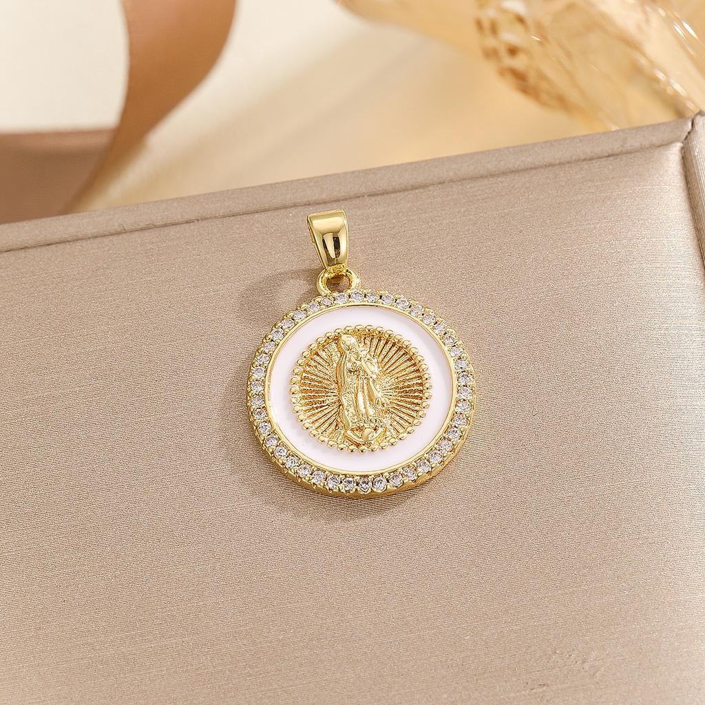 New Gold-plated Colored Zircon Pendant Retro Virgin Mary Series All-match Temperament Pendant Necklace Jewelry Random