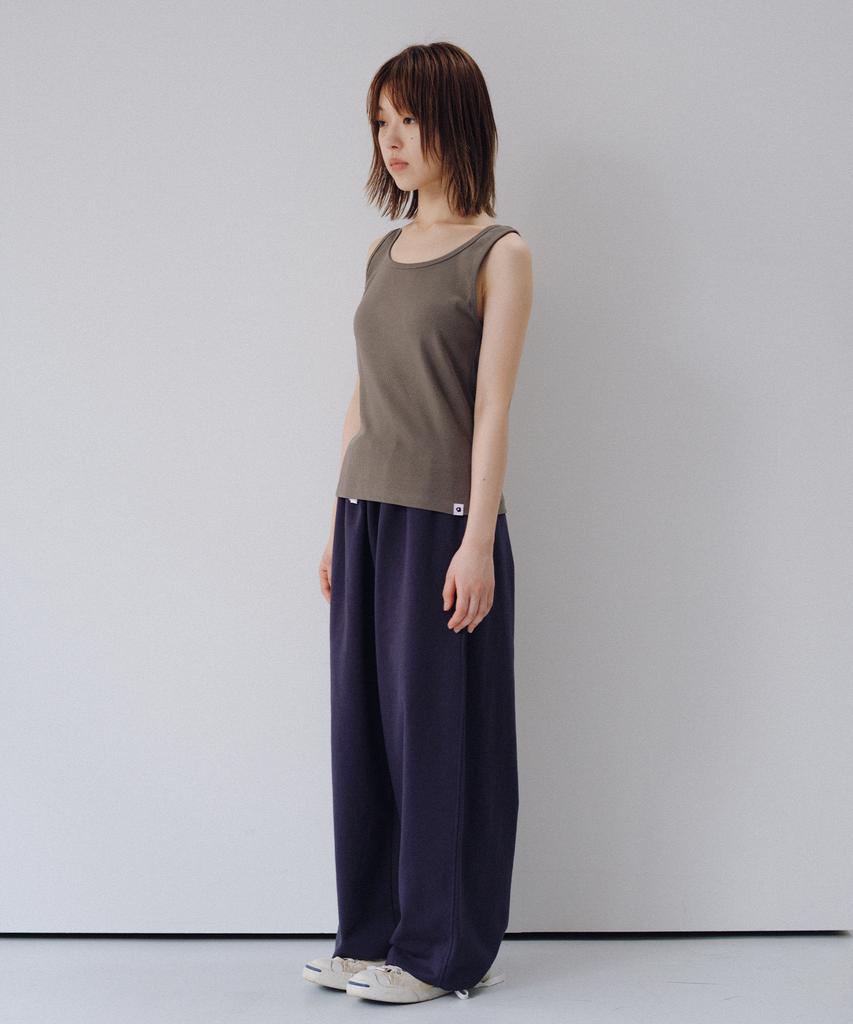 Ohesio Basic U-Neck Sleeveless, Khaki