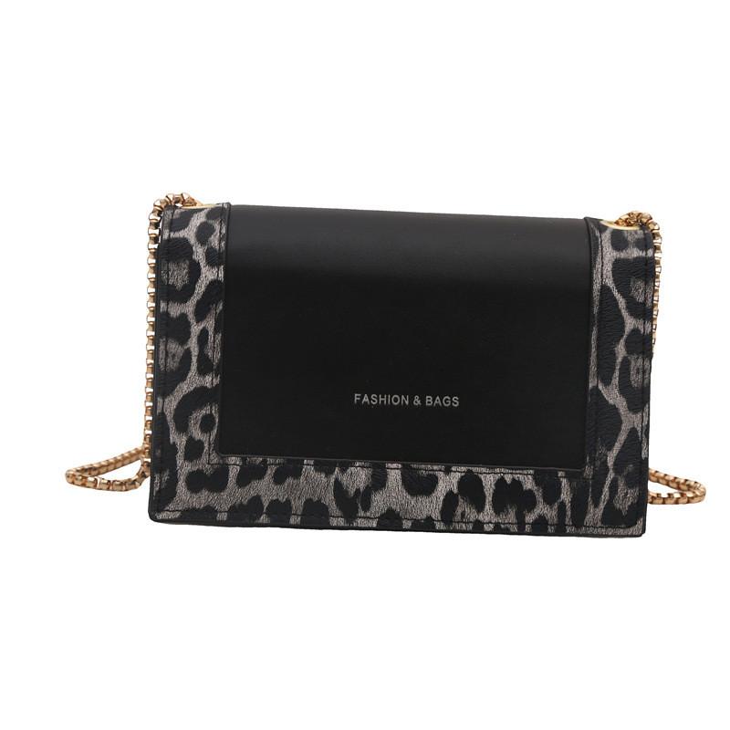 

Stylish Urban Leopard Print Small Square Bag For Women In Trendy Color Block Design чёрный