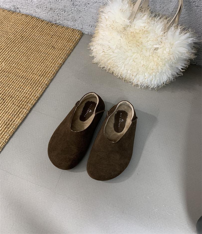 2025 New Shallow Mouth Warm Fluff Cotton Ladyshoes Women Wear Outside Winter Wear Inside One Pedal Lazy Single Shoes
