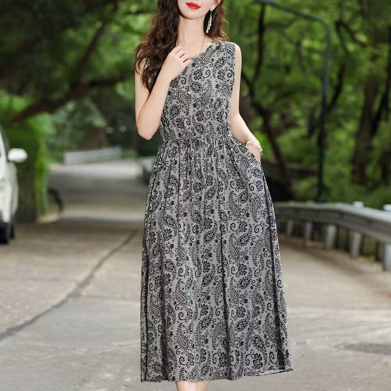New Summer Floral Cotton-Silk Sleeveless Dress - Plus Size, Loose Fit, Slimming, Vacation Style Mom’s Long Dress