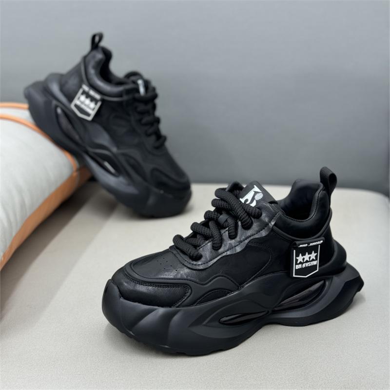 New comfortable shoes sneakers breathable and comfortable bjd